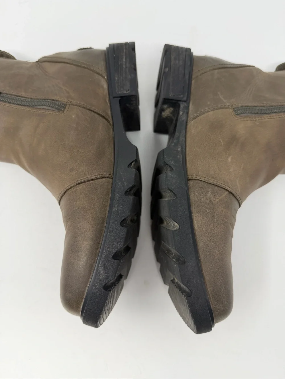 Sorel Leather Emelie Zip Waterproof Lugged Ankle Boots Women’s Size 8